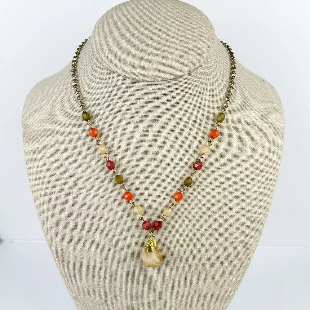 Boho Orange & Red Beaded Necklace‎ – Geode Pendant, Gold Chain, Adjustable